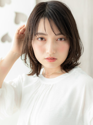 ハッシュカット小顔シャギーボブウルフウェットヘア30代40代