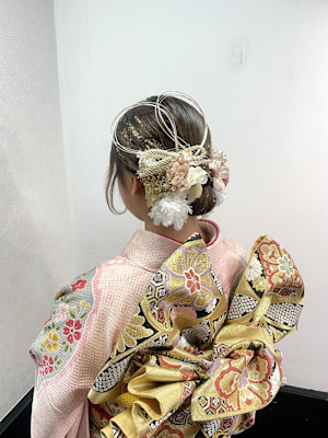 成人式ヘア/振袖ヘア/金箔ヘア/タイトシニヨン/着付け