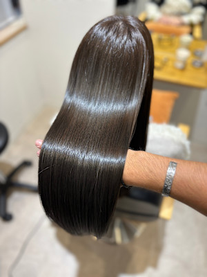 美髪矯正/髪質改善ヘアエステで乾かすだけオリーブグレージュ☆