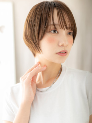 ココアブラウン似合わせカット丸みショートマッシュ20代30代