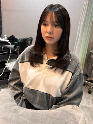 柔らか縮毛矯正×レイヤーセミロング