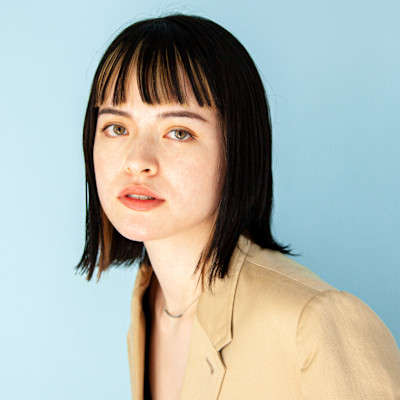 ロブ　ミディアム　フレーミングカラー　インナーカラー