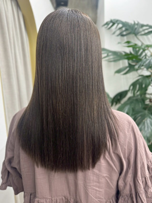  『ROW横浜』ダークトーン艶髪