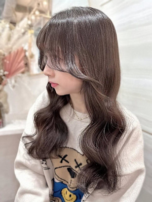 オリーブグレ／小顔に見せるヘア／ココアベージュ／黒髪カタログ