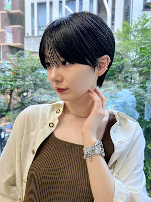 大人ショートスタイル