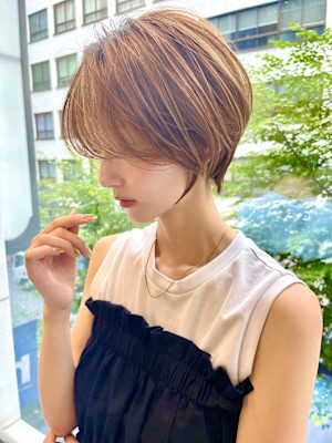 大人ショートスタイル