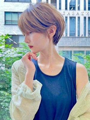 大人ショートスタイル