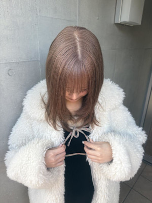 ミルクティーベージュ/ベージュ/ブリーチ