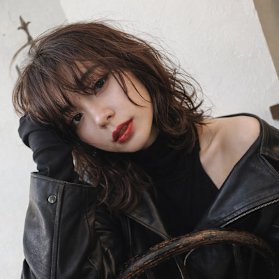 Yona Saint×スタイル