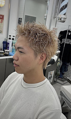 ブリーチカラー×スパイキー