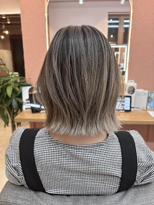 バレイヤージュ/ベージュ/白髪ぼかし/ハイライト