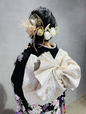 成人式ヘアセット着付け