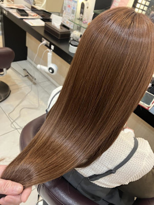 レイヤーロング美髪くびれワンカールシルキーベージュ