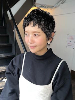 パーマ　ベリーショート　　[本町/心斎橋/堺筋本町]