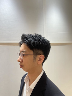 ビジネスショートスタイル