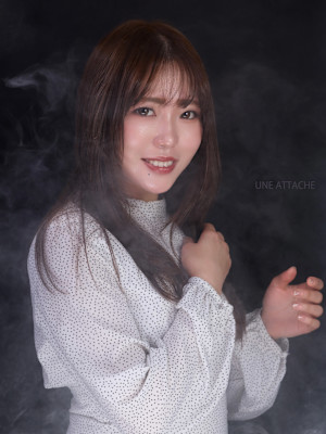 Quiet Luster｜大人女性の透け艶グレージュ