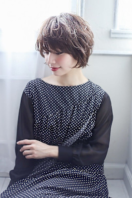 ショートマッシュ×オリーブグレージュ×ショートパーマ