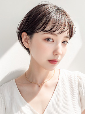 オン眉透けバング小顔丸みマッシュショートp1　ダークグレー