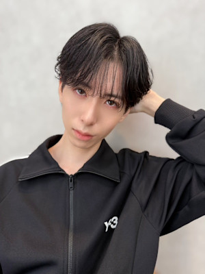 Men’s salon Zina 天神×スタイル