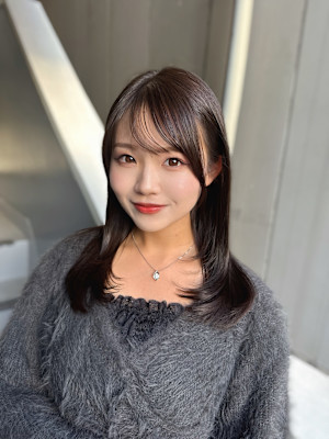 大人レイヤー/顔まわりレイヤー/グレージュカラー