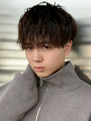 Men’s salon Zina 天神×スタイル