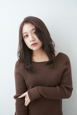 大人くびれミディ