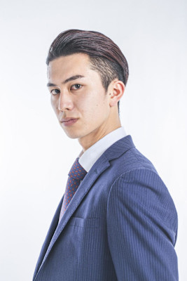 スーツスタイル　