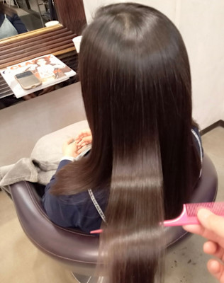【髪質改善×縮毛矯正】冬のツヤサラなストレートなら赤羽美容室