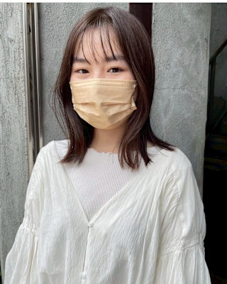 シースルーバング/レイヤーカット/大人ミディアム/20代