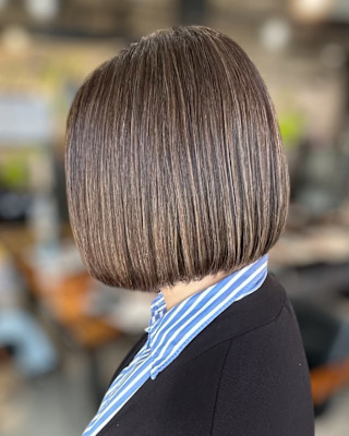 大人の白髪ぼかしハイライト