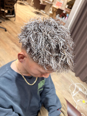 ホワイトメッシュツイストパーマ【ARCH片山】