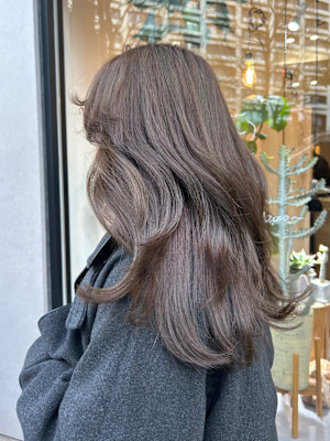 sou［ayaka］ブリーチなしくすみベージュカラー