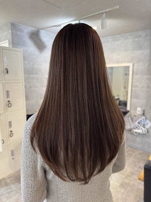 透明感ブラウンの美髪ロング