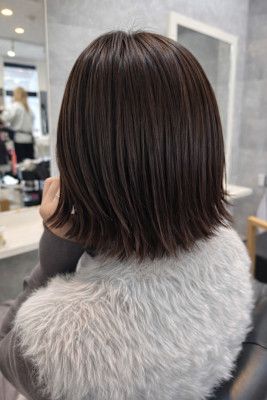 【BYKARTE】ボブ×艶感カラー