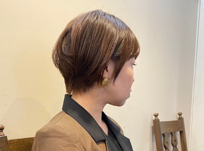 耳かけショートスタイル
