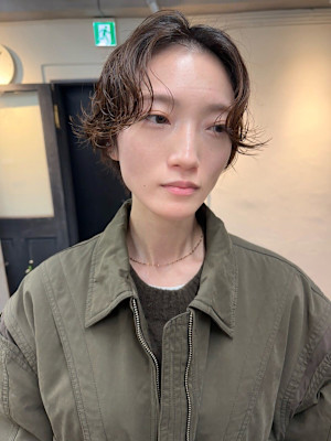 ニュアンスパーマ/ショートパーマ/センターパート