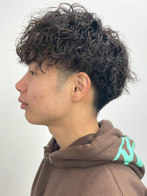 ツイスパ ツーブロックマッシュ メンズパーマ 刈り上げ