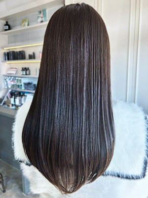 髪質改善カラー 暗髪カラー 透明感カラー 艶髪ロング 20代