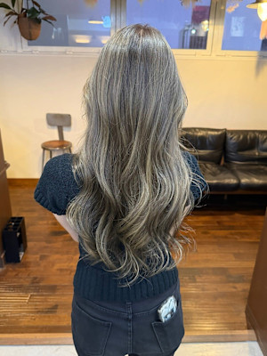 ハイライトカラー／ハイトーン／難波／心斎橋