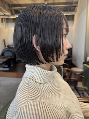 レイヤーボブ/透明感カラー/ボブ/顔まわりカット/暗髪