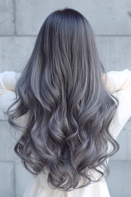 上品で透明感のある艶髪へ