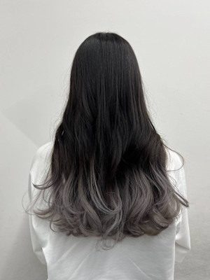 アッシュシルバーグラデーション