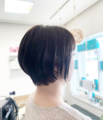 大人ショートボブ