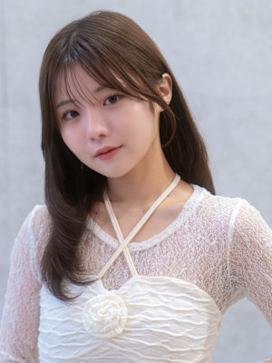 20代・30代_大人可愛いフェミニンミディ