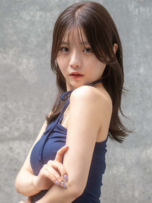 20代・30代_レイヤーセミロング