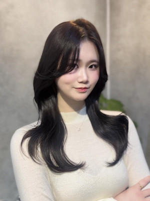 ★小顔魅せ！似合わせレイヤーカット