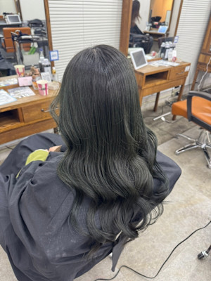 透明感ブルーブラックカラー