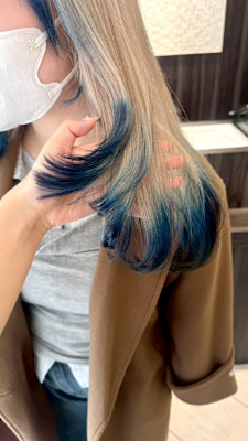 さりげないブルーが可愛い☆