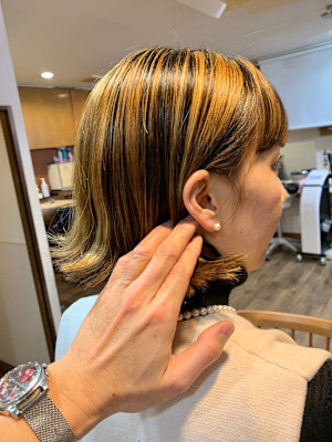 白髪ぼかしハイライト