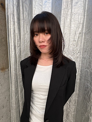 ステップボーンカット/レイヤーカット/ハッシュカット